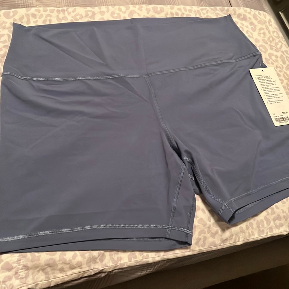 NWT Lululemon Align High Rise Short 6” Size 20